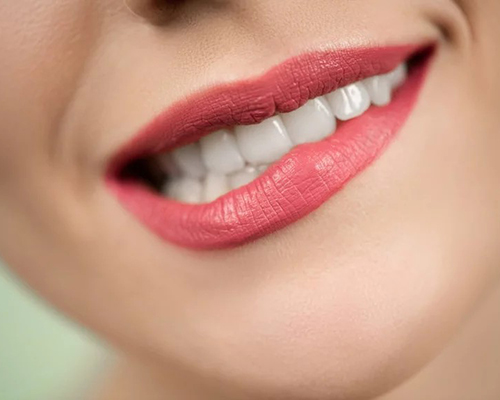 Почему при протезировании зубов лучше выбирать циркониевые коронки: объясняет стоматолог Михаил Тымко